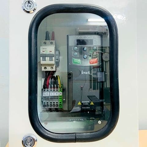Tủ điện tích hợp TD.PUMP.2R2G-S2 | 2.2kW | 1P | 220V - Chính hãng INVT